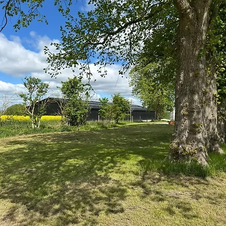 Estate In Calm Nature * ソレ